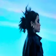 Foto de Lali: la que le gana al tiempo.