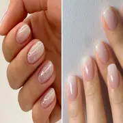 La nueva tendencia en manicura apuesta por la transparencia y el brillo sutil: las uñas de cristal 