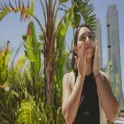 Un protector solar facial ideal para uso diario.