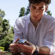 Franco Colapinto y su playlist inesperada: ¿cuál es la "música de antes" que inspira al piloto argentino?