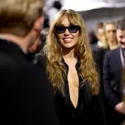 De Antonela Roccuzzo a Miley Cyrus: este es el look 'power dressing' que se impone entre las celebrities