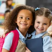 Vuelta a clases: shopping de útiles escolares y mochilas a buen precio