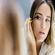 Pestañas a medida: cómo elegir la máscara ideal según tu mirada