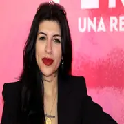 Cazzu, durante la presentación de su libro "Perreo"