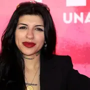 Cazzu, durante la presentación de su libro "Perreo"