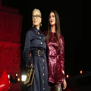 Meryl Streep y Anne Hathaway deslumbraron en la alfombra roja de “El diablo viste a la moda 2” en Ciudad de México