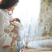 Visitas posparto: por qué el “no” de una madre debe respetarse