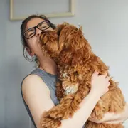 Adoptar un perro es una decisión que implica compromiso y responsabilidad.
