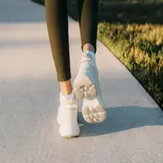 Foto de mujer corriendo.
