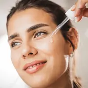 Piel glowy en otoño: los sérums hidratantes que tenés que tener para hidratarla