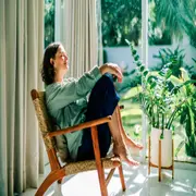 Slow living: qué significa vivir más despacio y por qué cada vez más mujeres lo eligen.