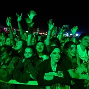 Durante la edición 2022 del Lollapalooza, Machine Gun Kelly conquistó a sus fanáticos argentinos. Foto: Archivo