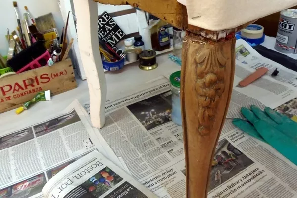 Decapar un mueble o cómo retirar capas de pintura antigua-DECORAR MUEBLES 