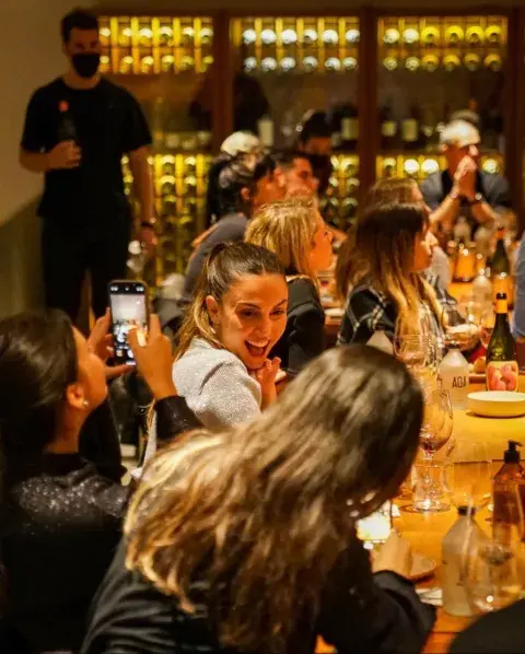 Lugares para festejar el Día del Amigo Lugares para festejar el Día del Amigo