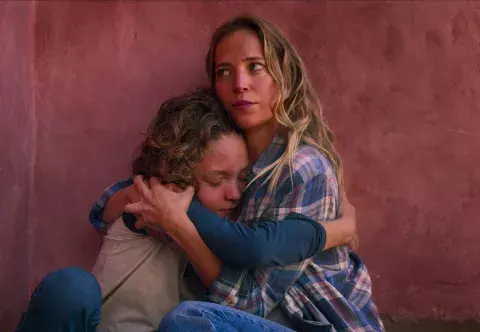 Pipa y su hijo Tobías, lo más importante de su nuevo mundo. Pipa y su hijo Tobías, lo más importante de su nuevo mundo.