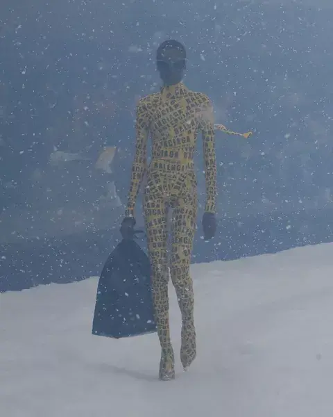 El desfile otoño-invierno de Balenciaga donde se vieron pro primera vez las bolsas.
