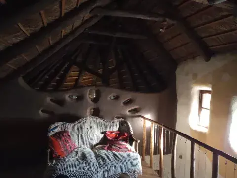 Un entrepiso que genera un lugar de descanso Un entrepiso que genera un lugar de descanso