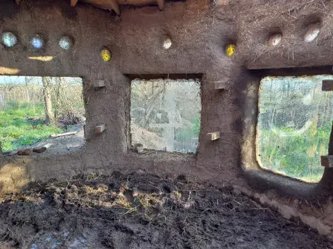 Una vivienda en proceso de construcción Una vivienda en proceso de construcción