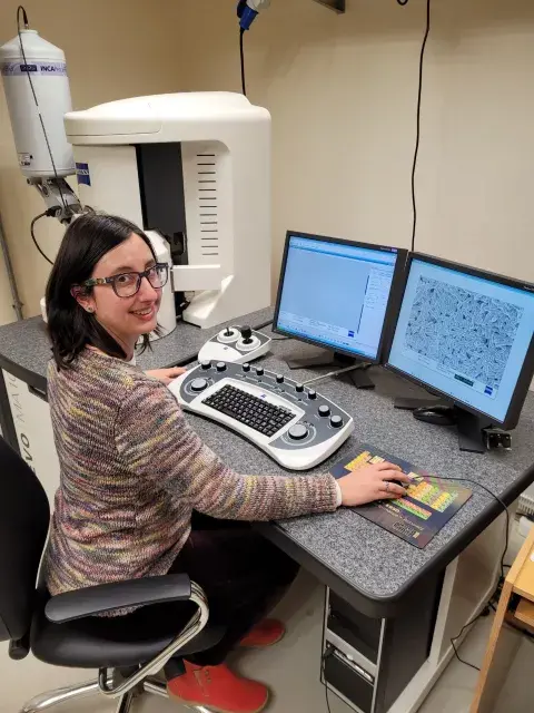 María Alejandra Molina se desempeña en el Departamento de Química de la Facultad de Ciencias Exactas Físico-Químicas y Naturales de la Universidad Nacional de Río Cuarto. María Alejandra Molina se desempeña en el Departamento de Química de la Facultad de Ciencias Exactas Físico-Químicas y Naturales de la Universidad Nacional de Río Cuarto.