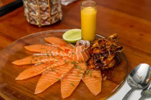 Tiradito, Kamay Tiradito, Kamay