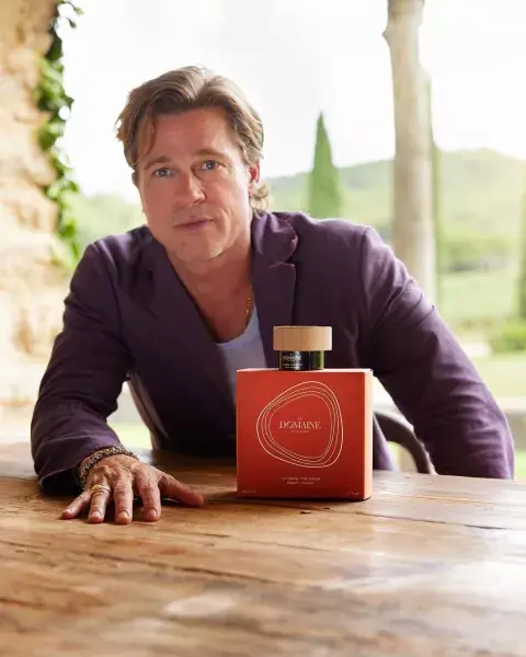 Brad Pitt presenta su línea de cosmética Le Domaine. Brad Pitt presenta su línea de cosmética Le Domaine.