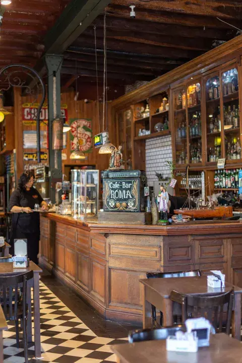 Bar Roma. Bar Roma.