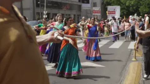 Cómo es el Ratha Yatra, que se celebra en CABA desde hace 30 años. Cómo es el Ratha Yatra, que se celebra en CABA desde hace 30 años.
