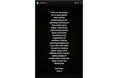 Dua Lipa compartió sus motivos a través de una story en Instagram. Dua Lipa compartió sus motivos a través de una story en Instagram.