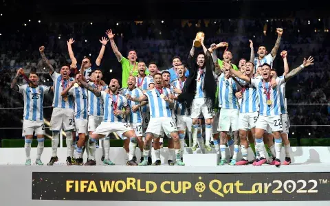 La Selección Argentina se coronó campeona del mundo. La Selección Argentina se coronó campeona del mundo.