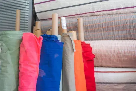 once-interior-cortinas.png