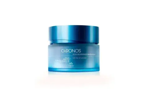 Las cremas gel dejadas en la heladera son la mejor idea. Esta opción de Natura Cosméticos, la crema Acqua Biohidratante Renovador Chronos tiene una probiótico que estimula la producción propia de ácido hialurónico, al mismo tiempo que evita que se deshidrate. Precio $7600 Las cremas gel dejadas en la heladera son la mejor idea. Esta opción de Natura Cosméticos, la crema Acqua Biohidratante Renovador Chronos tiene una probiótico que estimula la producción propia de ácido hialurónico, al mismo tiempo que evita que se deshidrate. Precio $7600