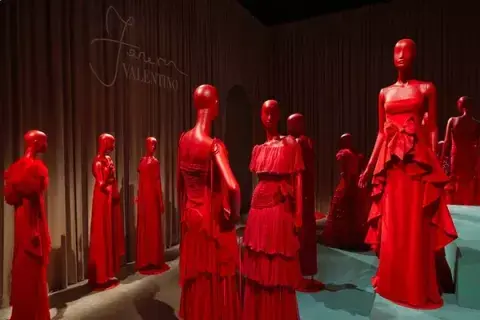 Forever Valentino en Qatar Forever Valentino en Qatar