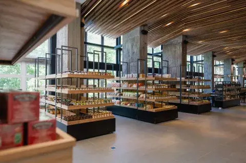 Mercat Caballito: así es el nuevo paseo gastronómico con locales para comer y productos orgánicos. Mercat Caballito: así es el nuevo paseo gastronómico con locales para comer y productos orgánicos.