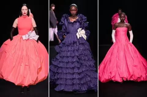 Además de las minis, los vestidos largos con muchísimo volumen y en colores plenos también marcan tendencia.