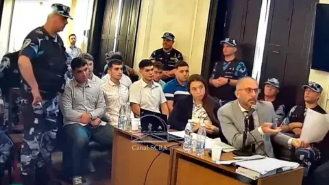 El alegato de la defensa de los rugbiers. El alegato de la defensa de los rugbiers.