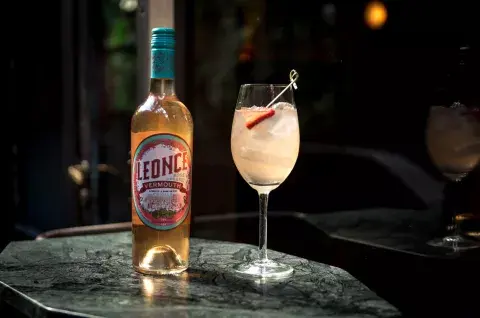 Vermouth Léonce Rosé Criolla. Vermouth Léonce Rosé Criolla.