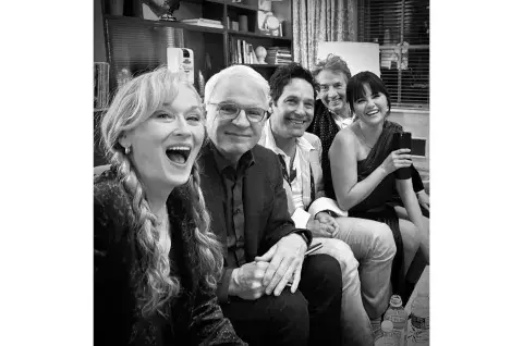 El nuevo elenco de Only Murders in the Building. El nuevo elenco de Only Murders in the Building.