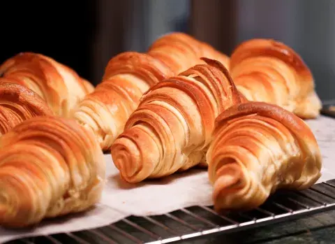 Tana inspiró su receta en los célebres Roux Brothers. Tana inspiró su receta en los célebres Roux Brothers.
