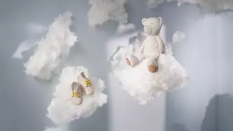 Parte de la nueva colección para recién nacidos de Louis Vuitton.