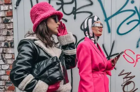 En frecuencia con el color de 2023, el fucsia no faltó. En frecuencia con el color de 2023, el fucsia no faltó.