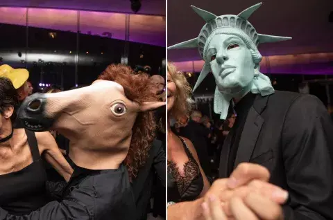 Algunos de las máscaras que se usaron durante la fiesta de Marta Minujín. Algunos de las máscaras que se usaron durante la fiesta de Marta Minujín.