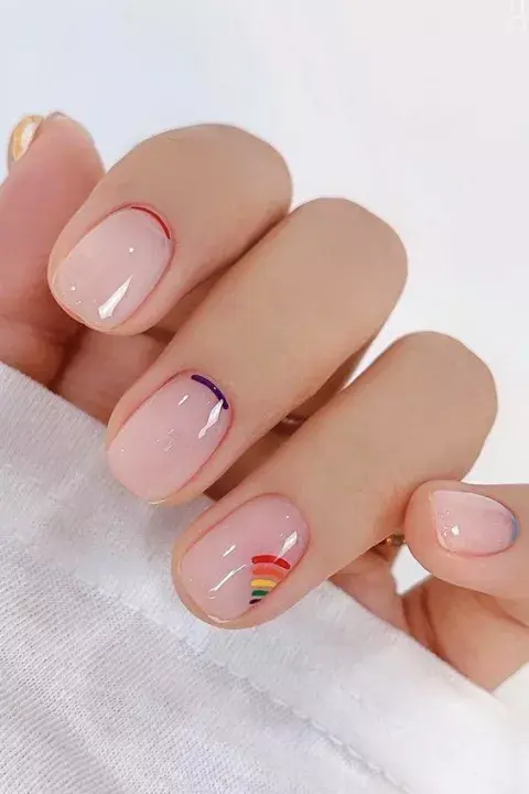 Con muchos colores y el detalle de un arcoiris. Con muchos colores y el detalle de un arcoiris.
