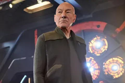 Star Trek: Picard vuelve durante febrero. Star Trek: Picard vuelve durante febrero.