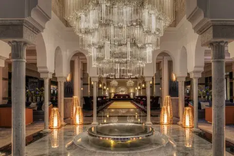 La Mamounia se encuentra en Marrakech. La Mamounia se encuentra en Marrakech.