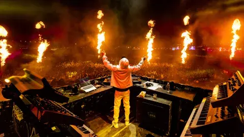 El productor argentino de 24 años dará un mega show en el Hipódromo de Palermo. El productor argentino de 24 años dará un mega show en el Hipódromo de Palermo.