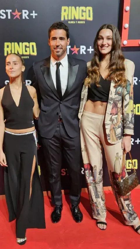 Ámbar De Benedictis llegó al evento con su tío, Nacho Viale y la novia, Lucía Pedraza. Ámbar De Benedictis llegó al evento con su tío, Nacho Viale y la novia, Lucía Pedraza.