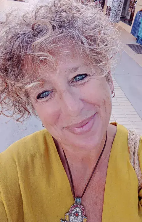 Andrea Krichmar se animó a contar lo que había visto a sus 11 años en la ESMA. Andrea Krichmar se animó a contar lo que había visto a sus 11 años en la ESMA.