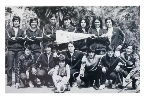 Un día de entrenamiento de la Selección de fútbol femenino, antes de viajar al Mundial México 71. Un día de entrenamiento de la Selección de fútbol femenino, antes de viajar al Mundial México 71.