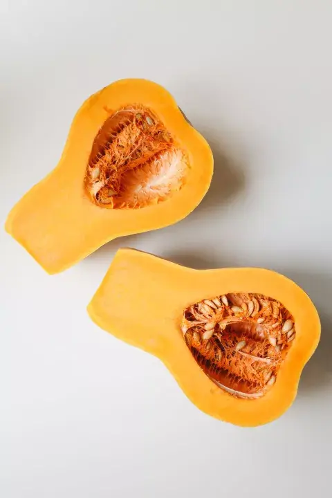 La calabaza es uno de los alimentos con vitamina K que podés sumar a tus comidas. La calabaza es uno de los alimentos con vitamina K que podés sumar a tus comidas.