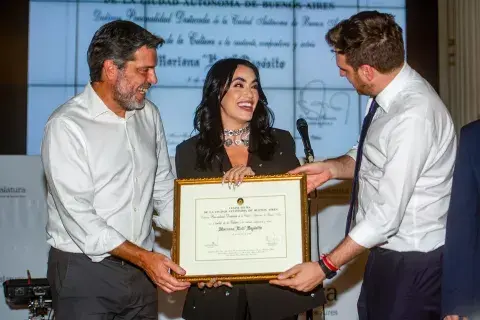 Lali fue reconocida como Personalidad destacada de la Cultura.